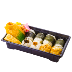 おにぎり弁当<br>730円（税込）